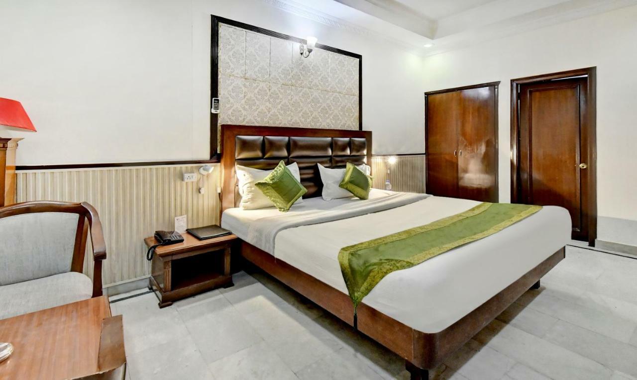 Treebo Trend Corporate Inn Chandīgarh Exterior foto